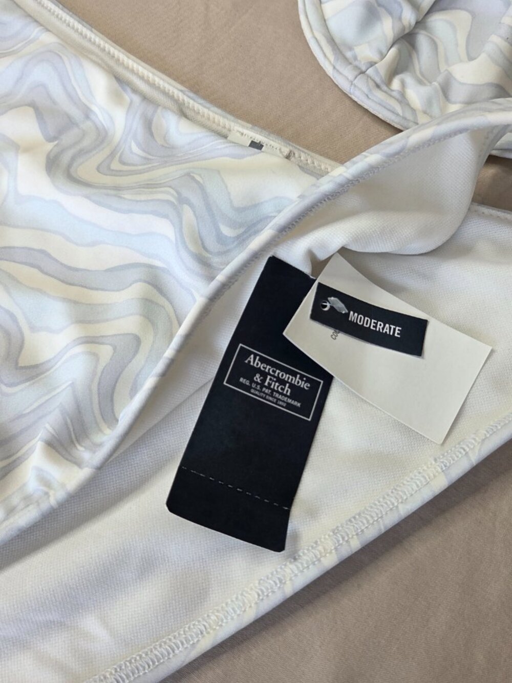 Abercrombie & Fitch NWT Bikini Set Wave Print Underwire Top + Moderate Bottom XL - Picture 4 of 15